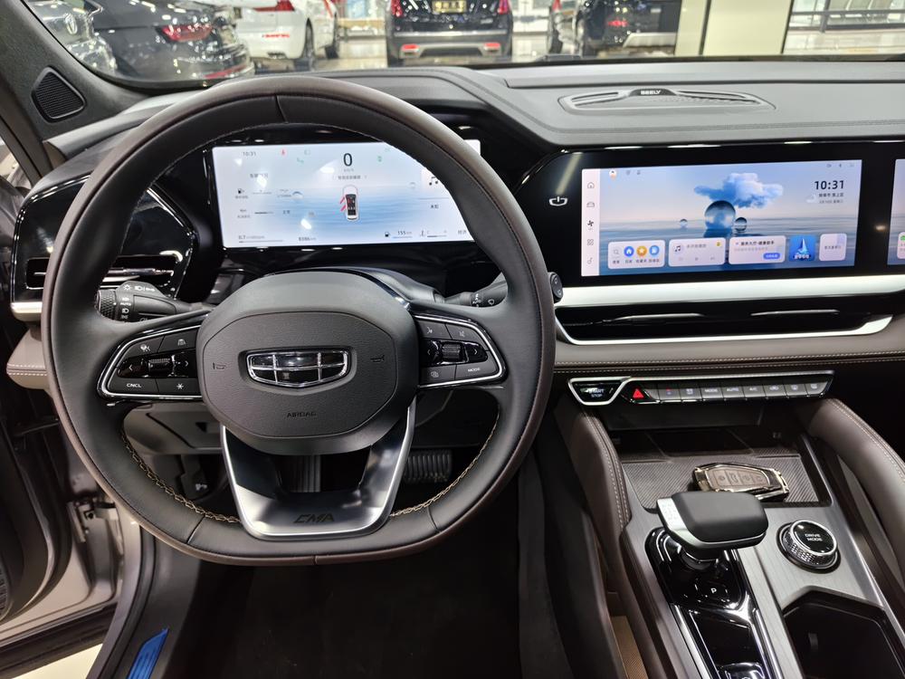 Geely Xingyue L