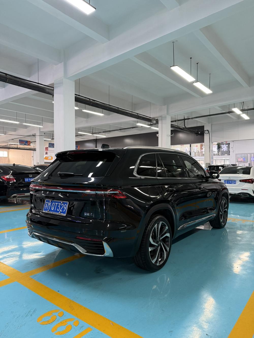Geely Xingyue L