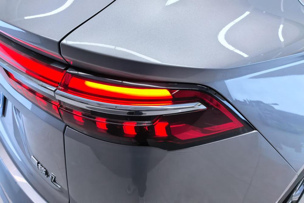 Geely Xingyue L