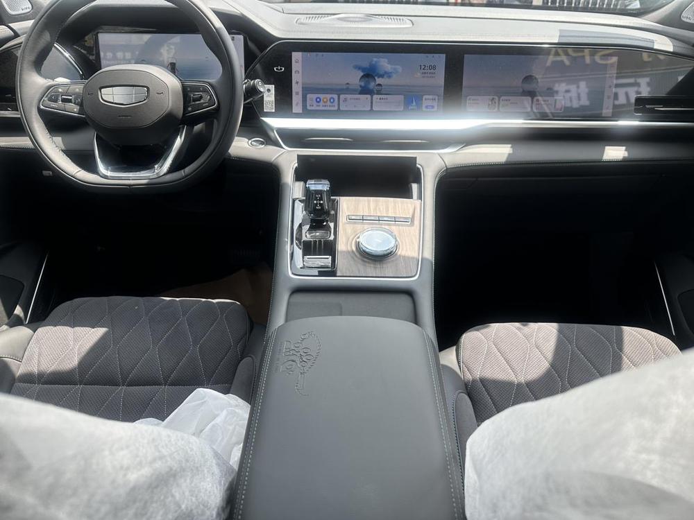 Geely Xingyue L