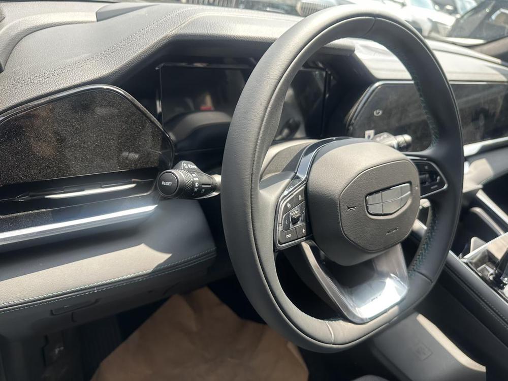 Geely Xingyue L