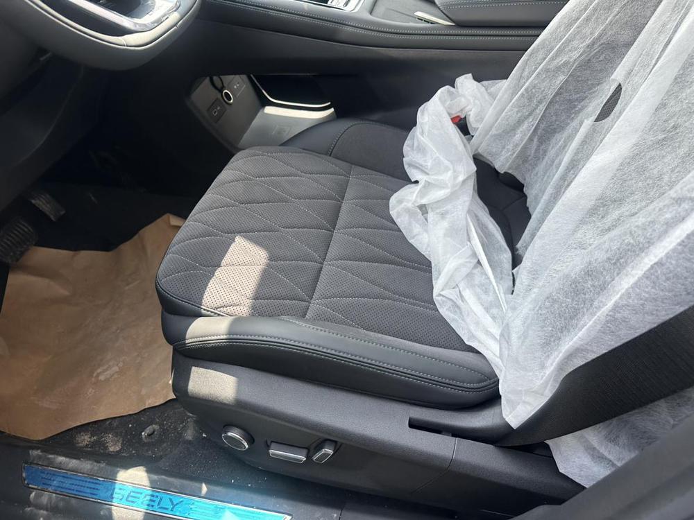Geely Xingyue L
