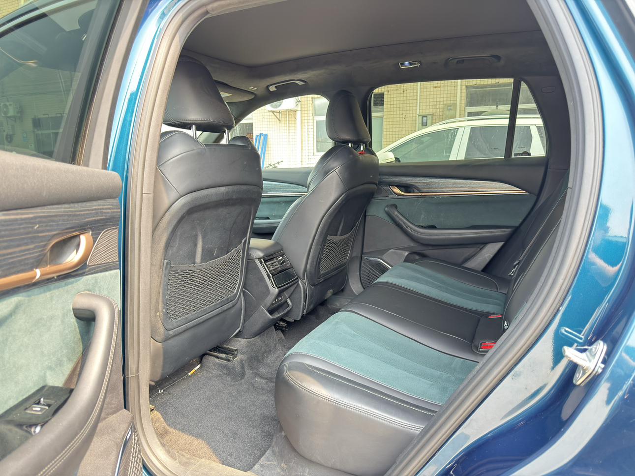 Geely Xingyue L