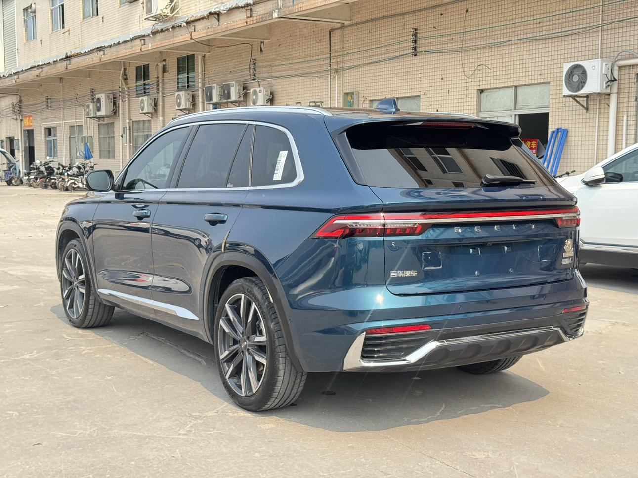 Geely Xingyue L