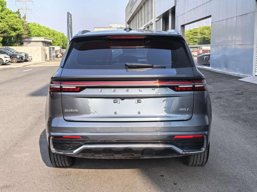 Geely Xingyue L