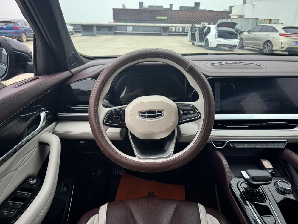 Geely Xingyue L