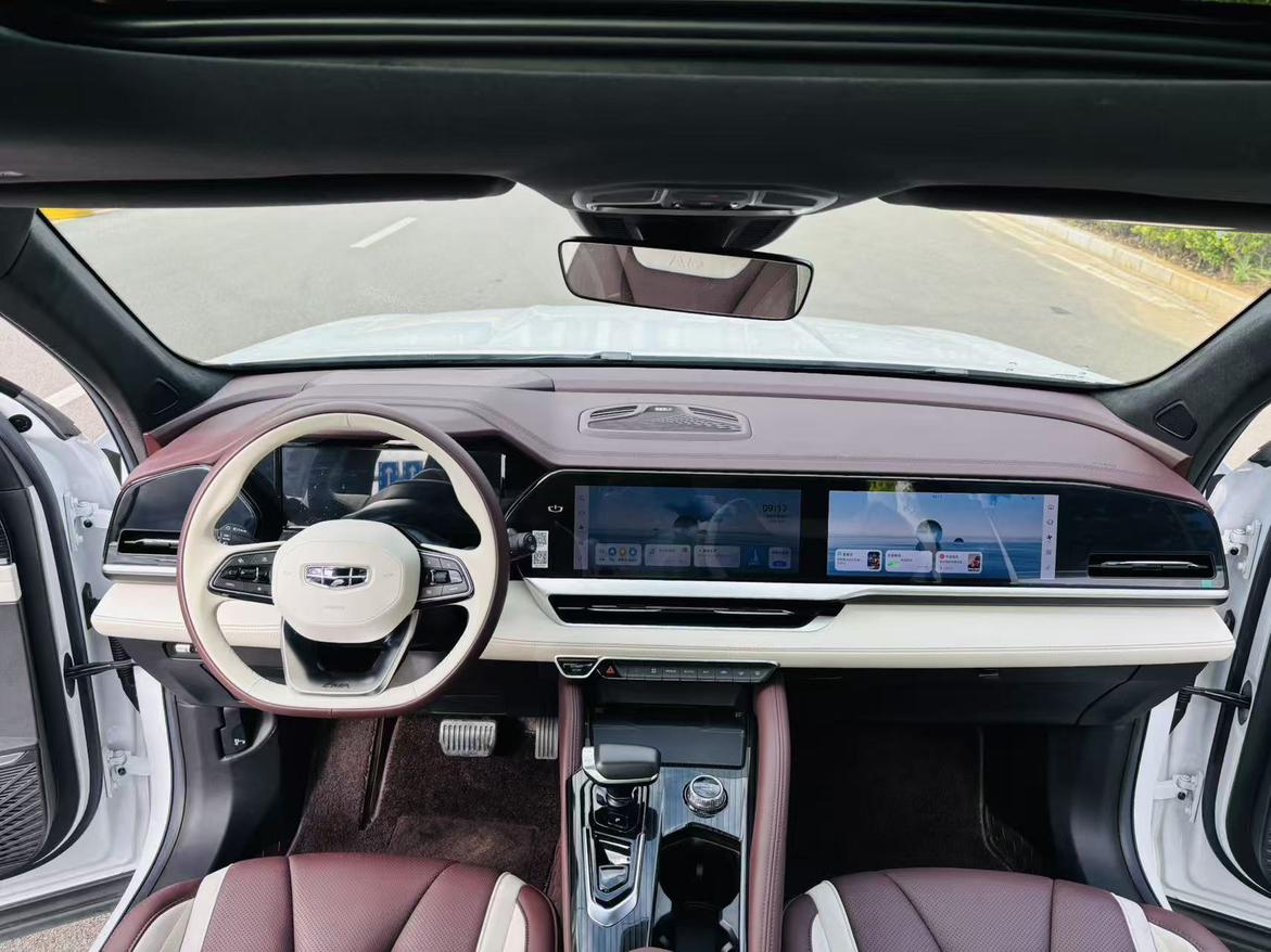 Geely Xingyue L