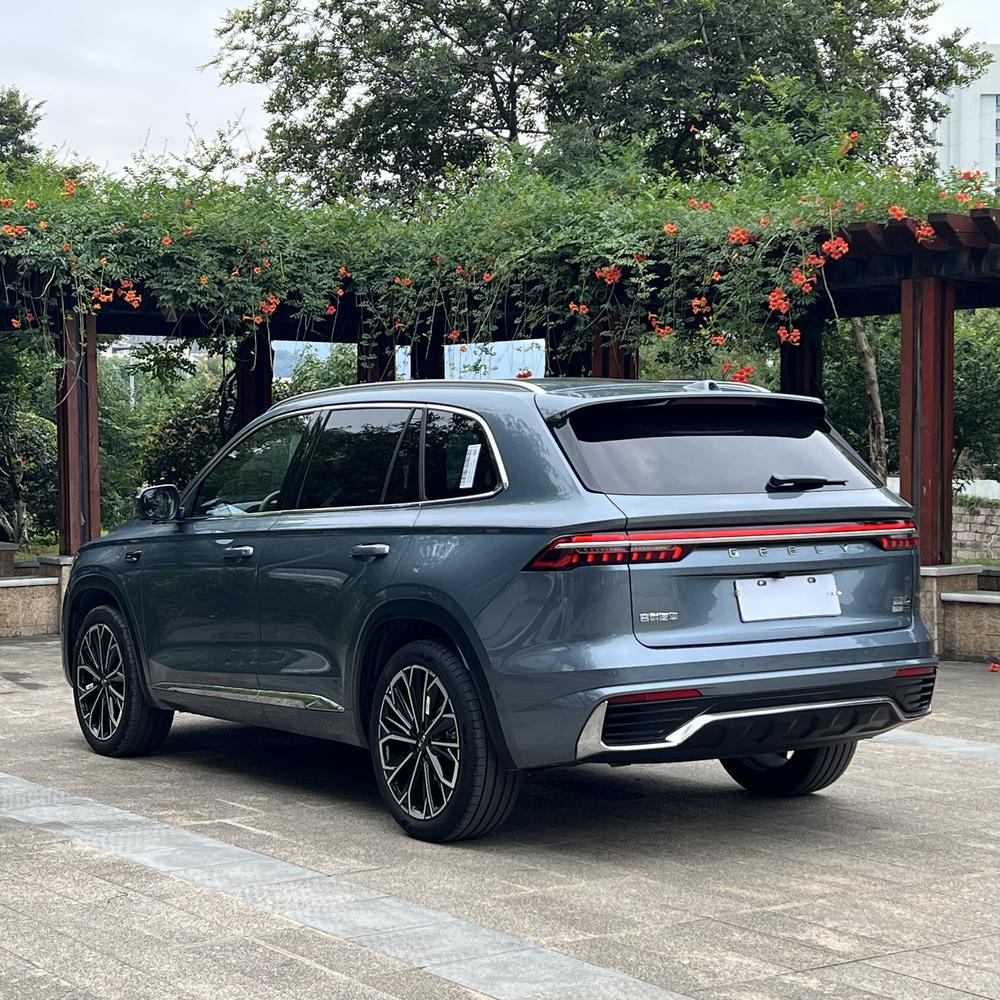 Geely Xingyue L