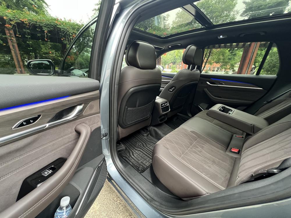 Geely Xingyue L