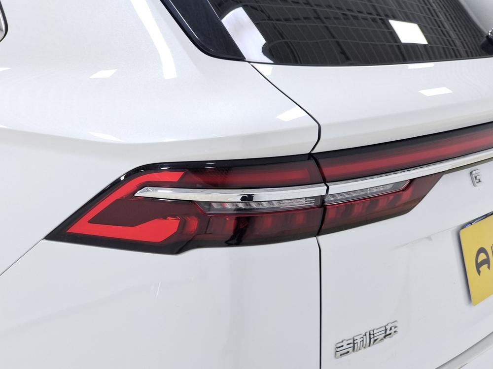 Geely Xingyue L