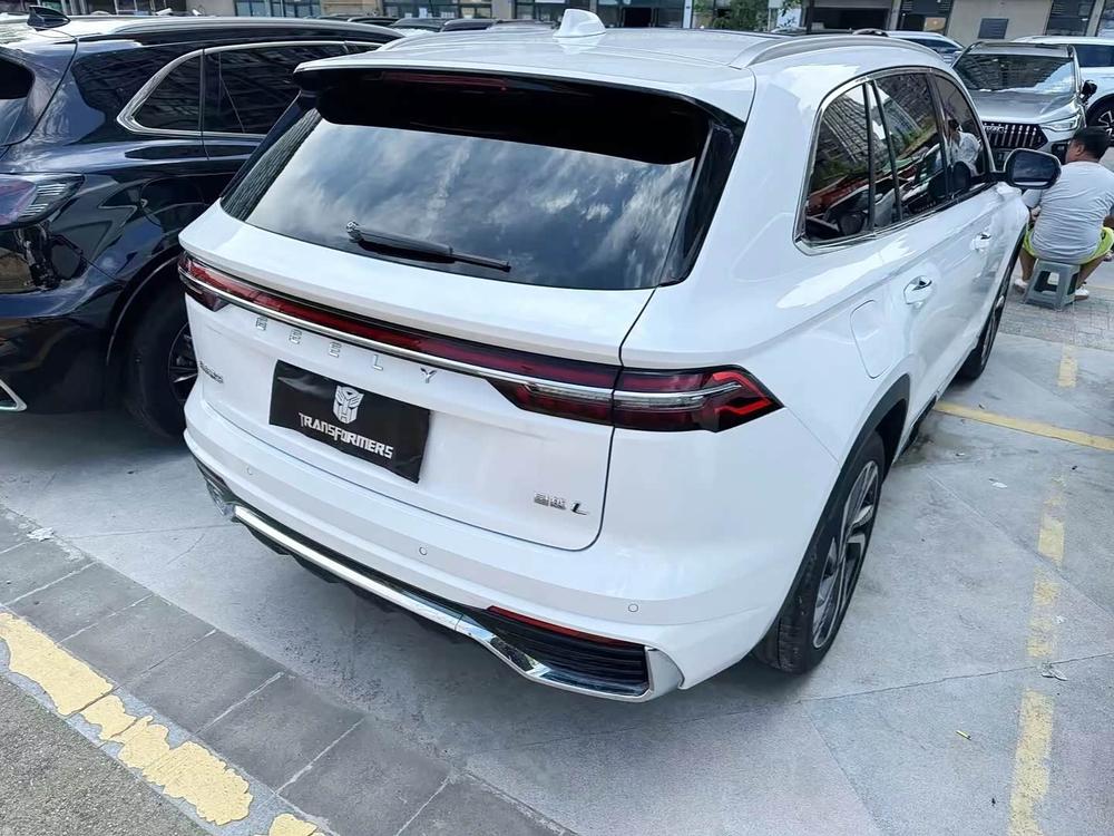 Geely Xingyue L