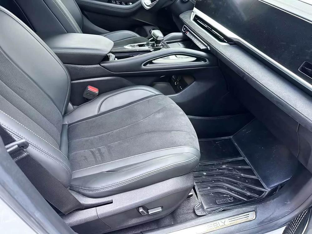 Geely Xingyue L
