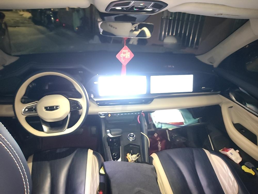 Geely Xingyue L