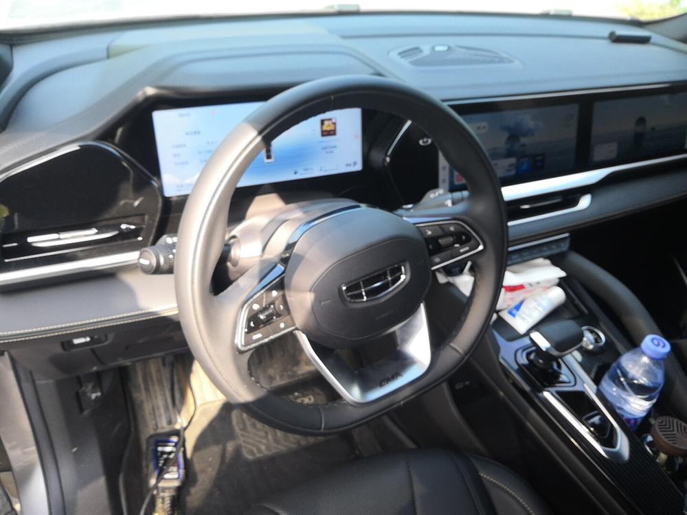 Geely Xingyue L