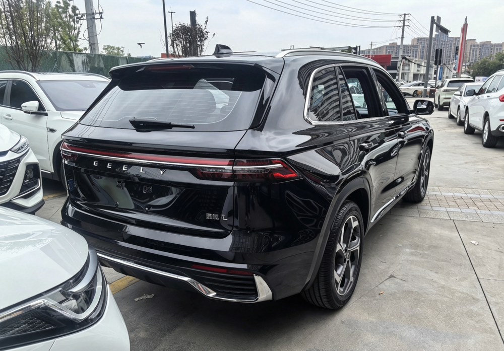 Geely Xingyue L