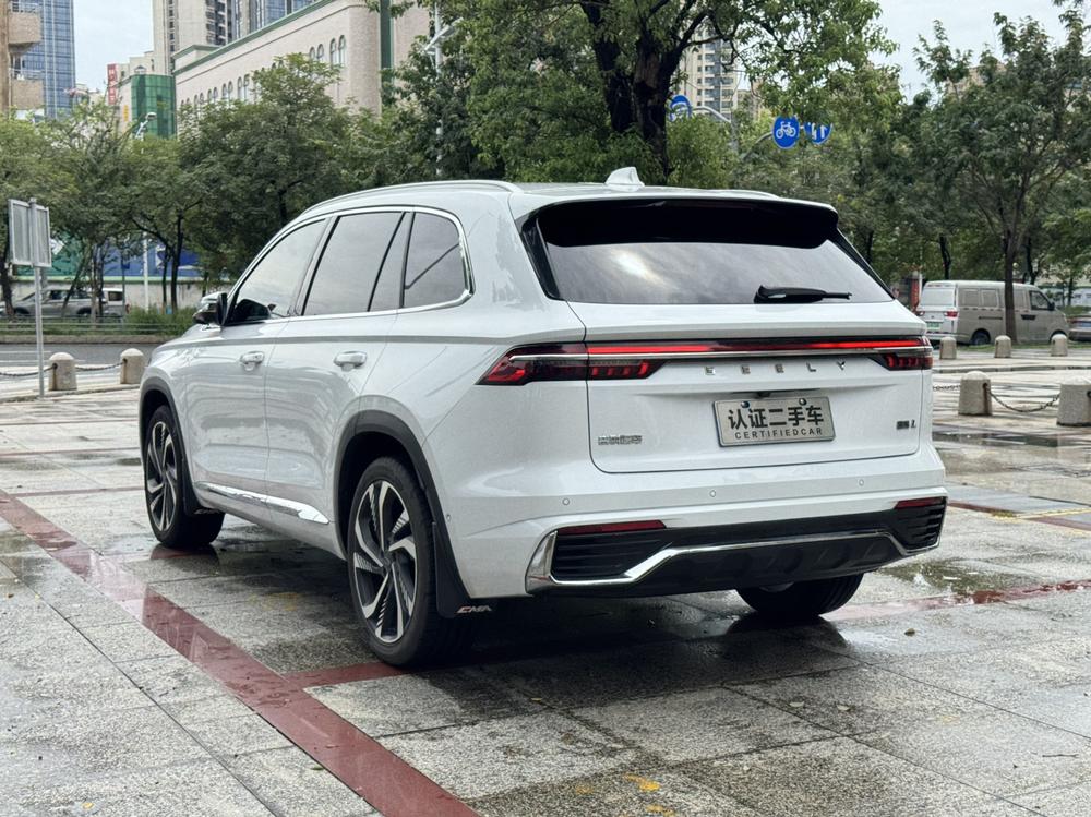 Geely Xingyue L