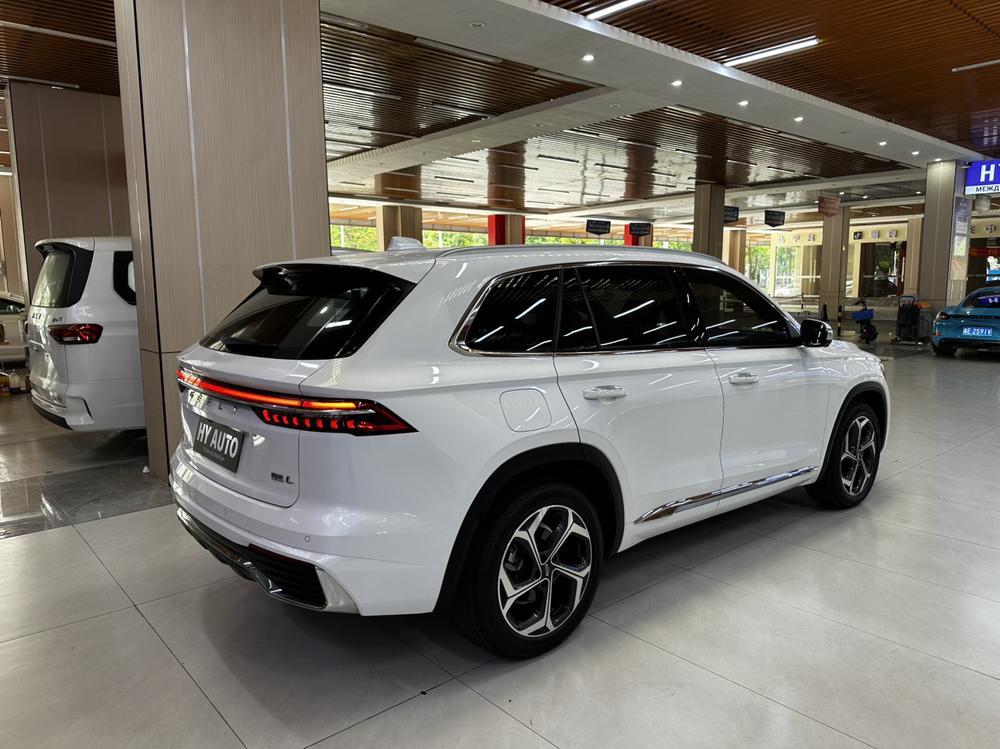 Geely Xingyue L
