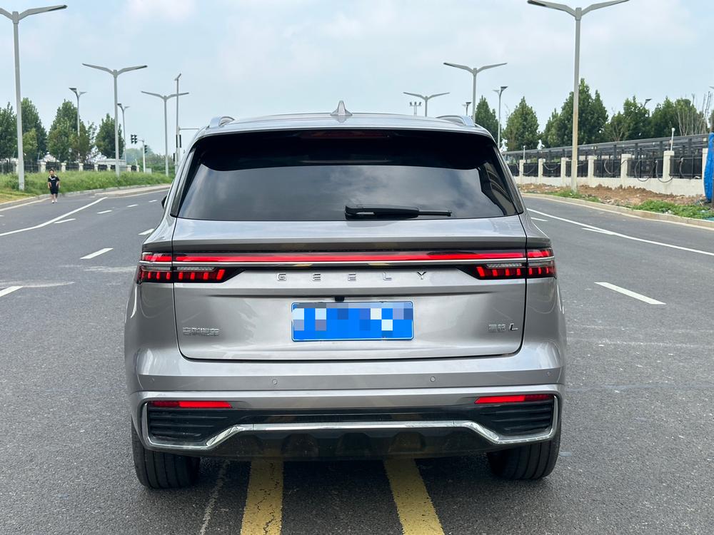 Geely Xingyue L