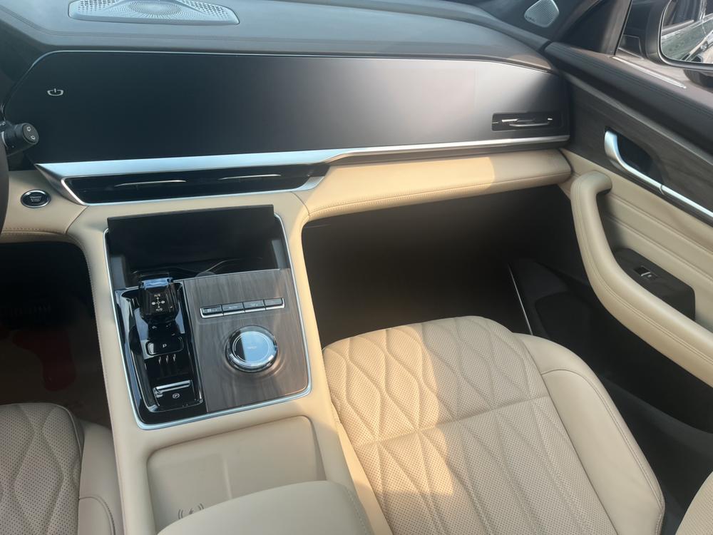 Geely Xingyue L