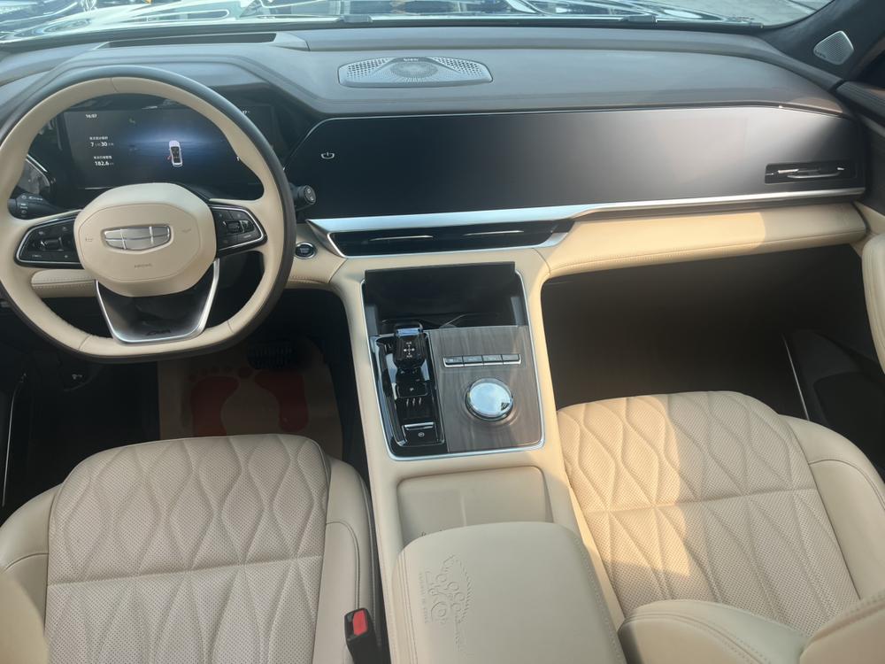 Geely Xingyue L