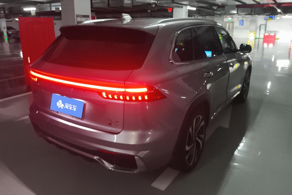 Geely Xingyue L