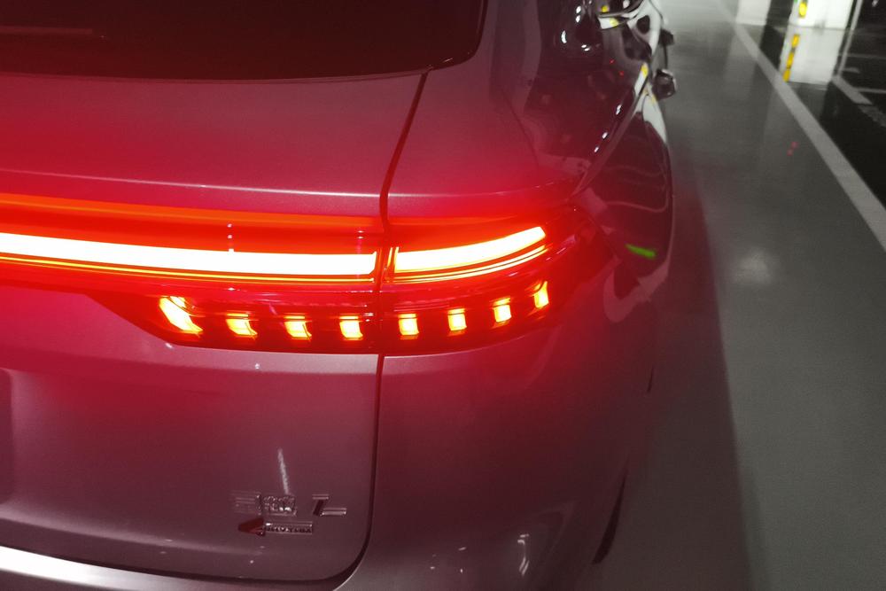 Geely Xingyue L