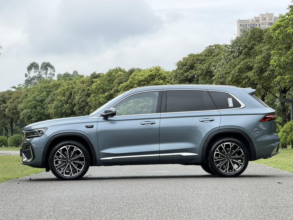 Geely Xingyue L