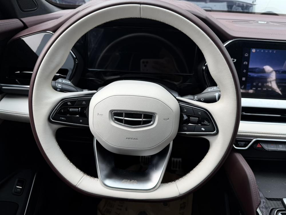 Geely Xingyue L