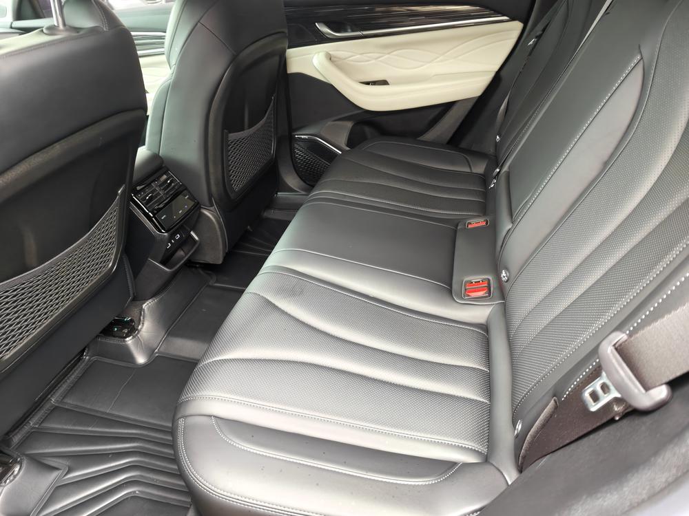 Geely Xingyue L