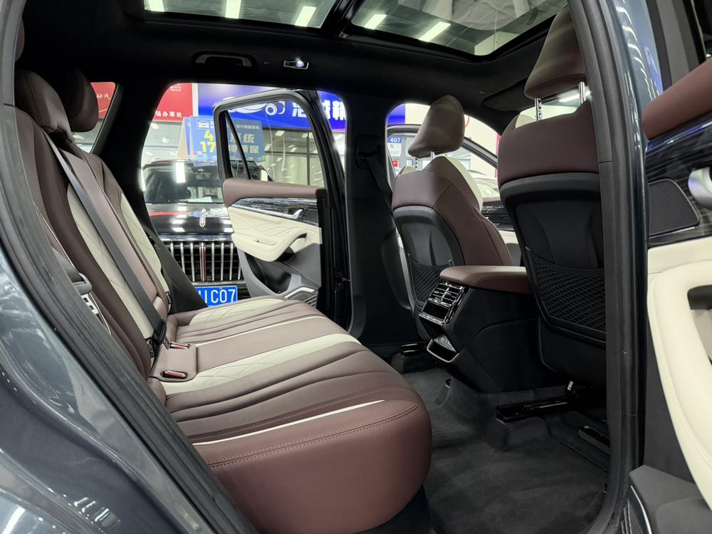 Geely Xingyue L