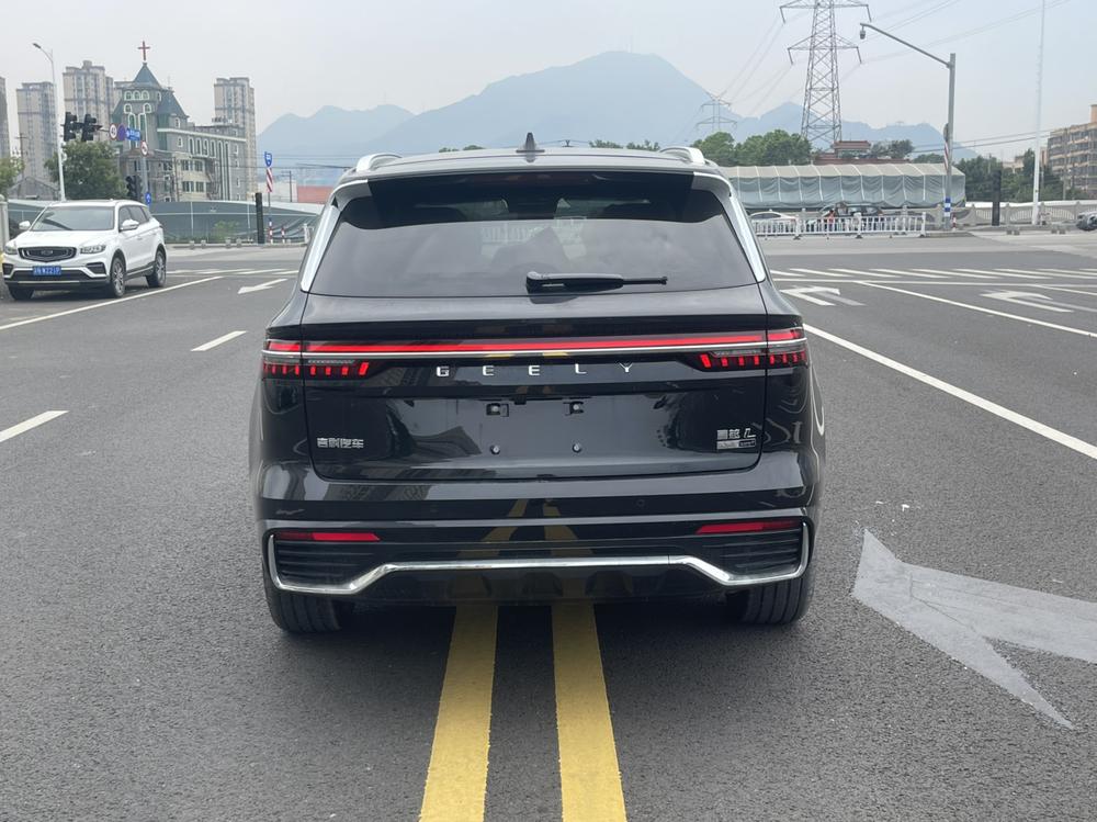 Geely Xingyue L