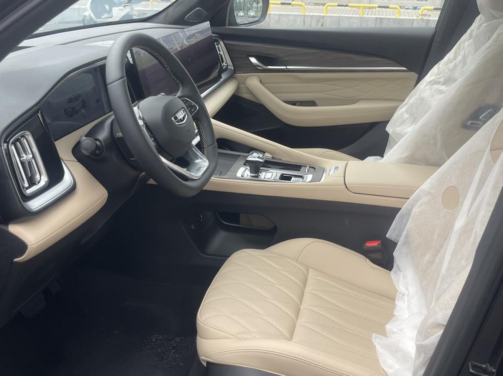 Geely Xingyue L
