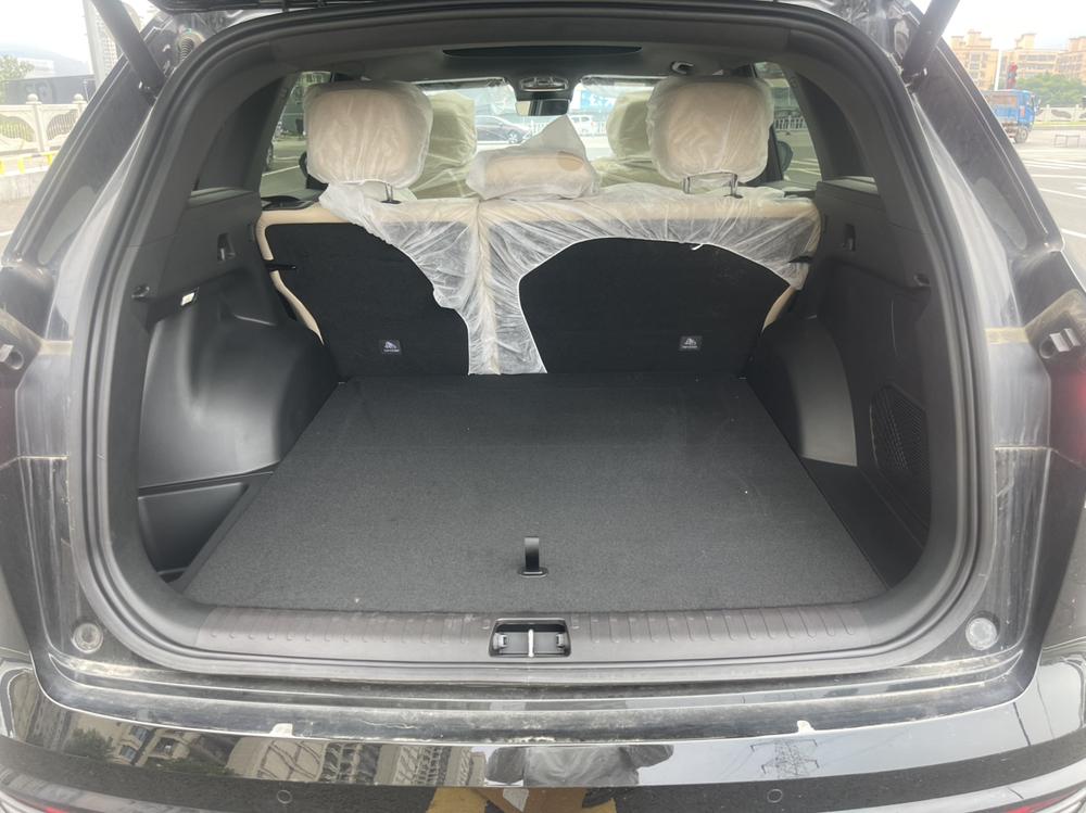 Geely Xingyue L