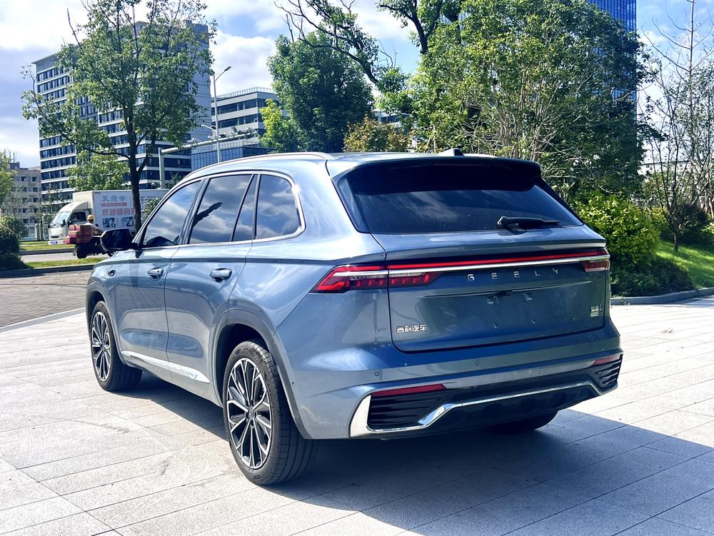 Geely Xingyue L