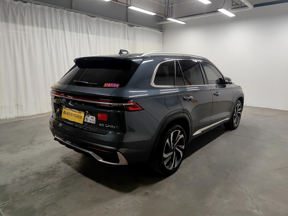 Geely Xingyue L