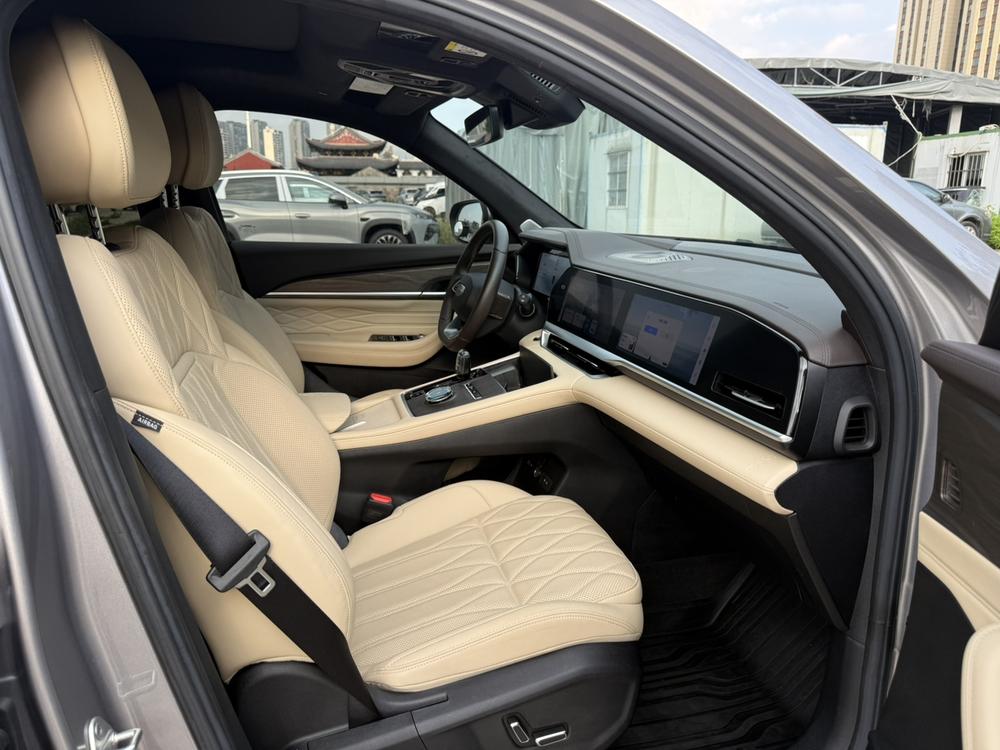Geely Xingyue L