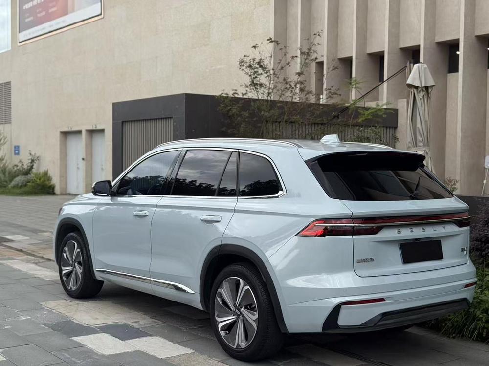 Geely Xingyue L