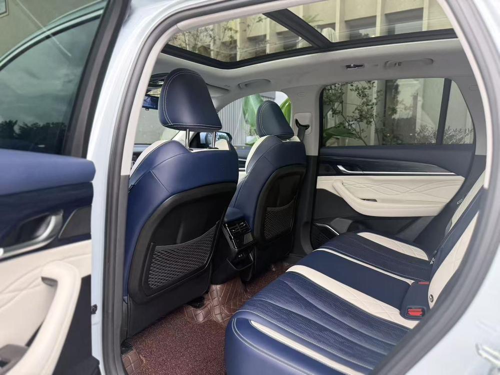 Geely Xingyue L