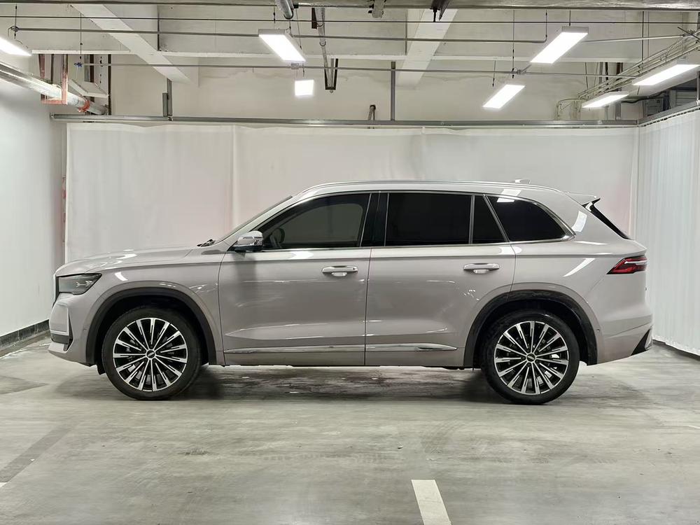 Geely Xingyue L
