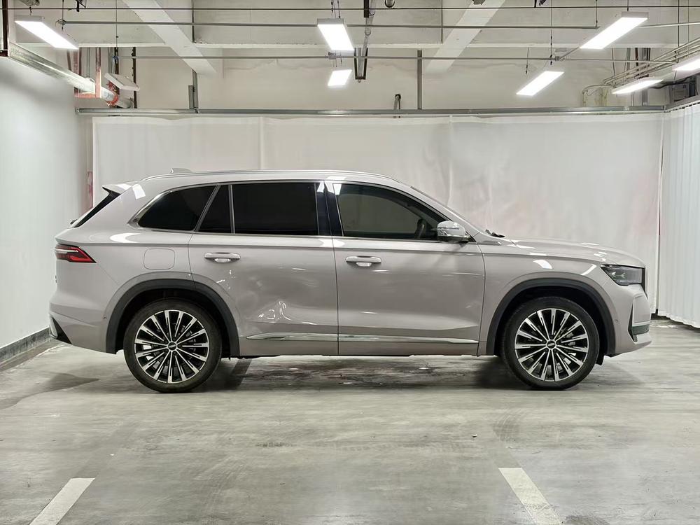 Geely Xingyue L