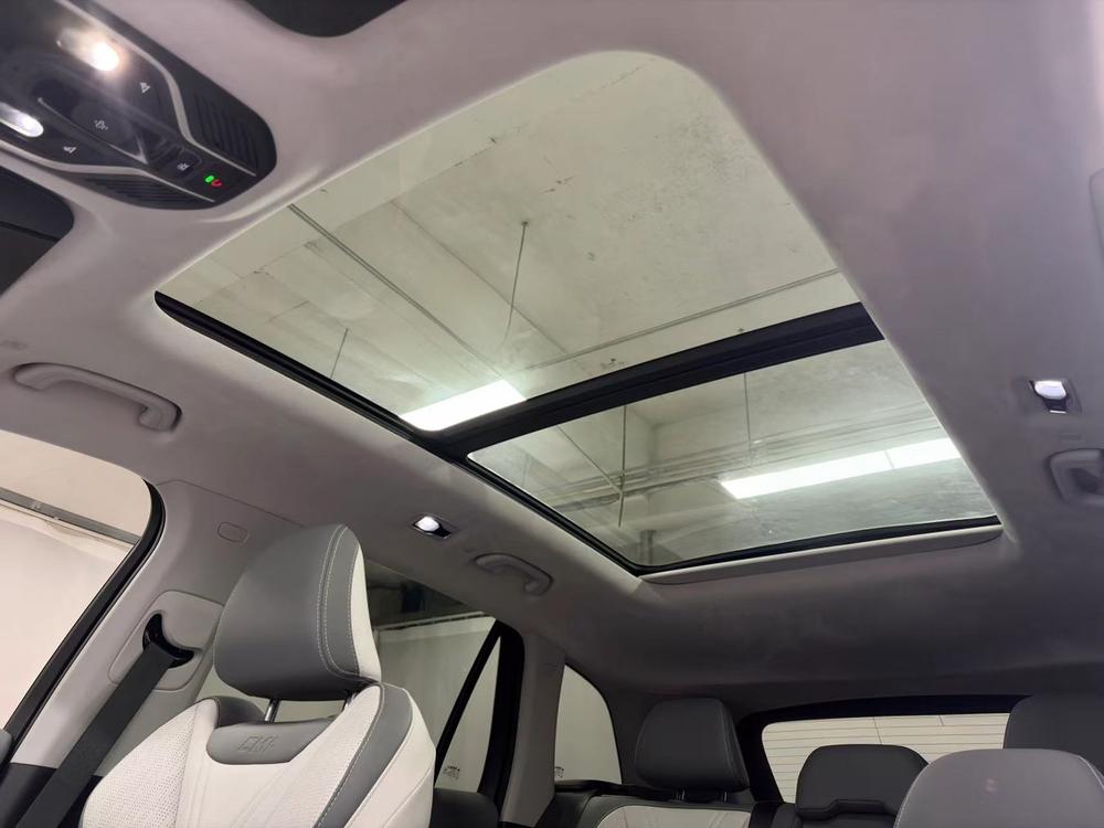 Geely Xingyue L