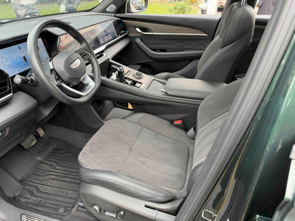Geely Xingyue L