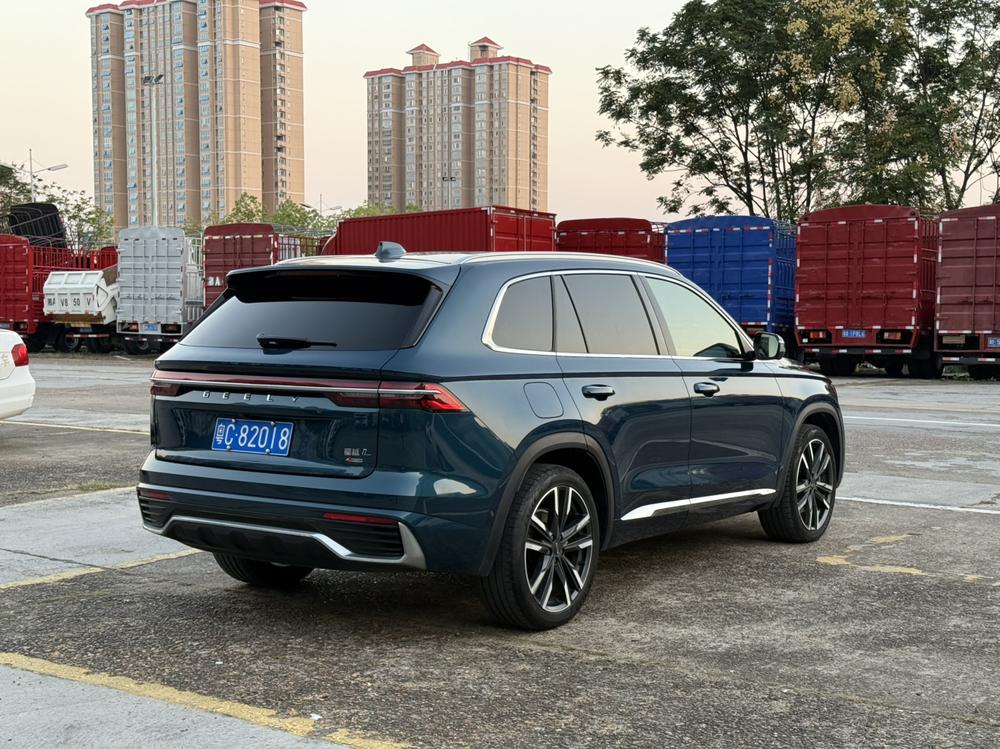 Geely Xingyue L
