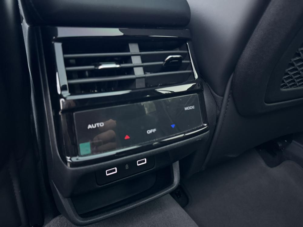 Geely Xingyue L