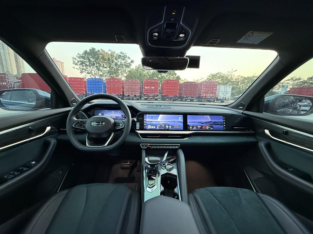 Geely Xingyue L