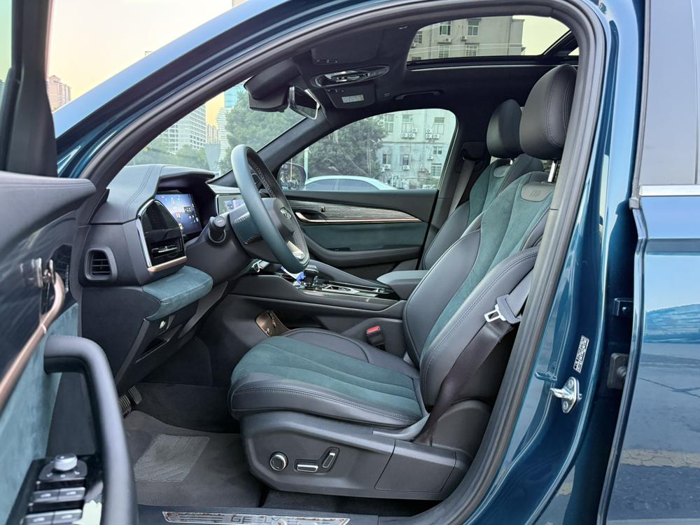 Geely Xingyue L