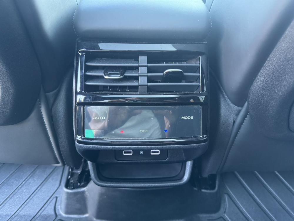 Geely Xingyue L