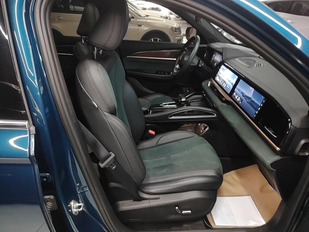 Geely Xingyue L