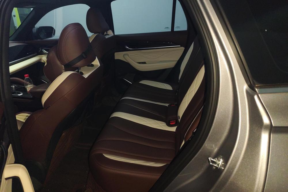 Geely Xingyue L