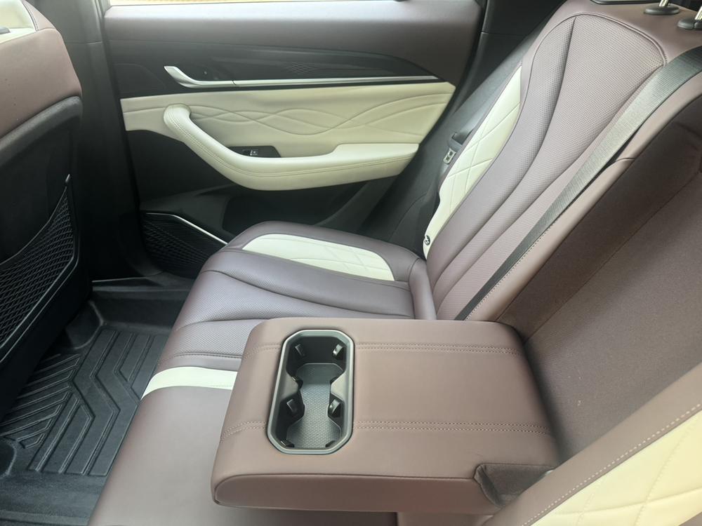 Geely Xingyue L